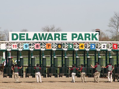 Girls! Girls! Girls! Fillies and Mares to Battle in the Delaware Handicap