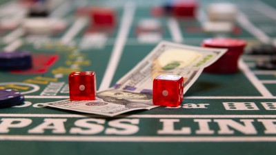 How Online Casinos Make Money & Why the House Always Wins